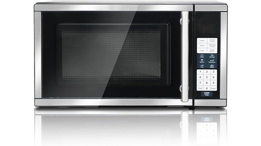 compact 700w microwave oven
