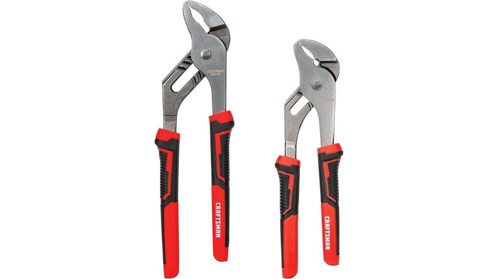 pliers set with grooves