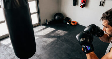 Measure Punches And Score Each Round In Your Home Gym