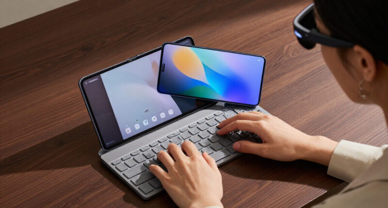 What You Should Know About Gemini, XREAL AURA, And Android XR Privacy